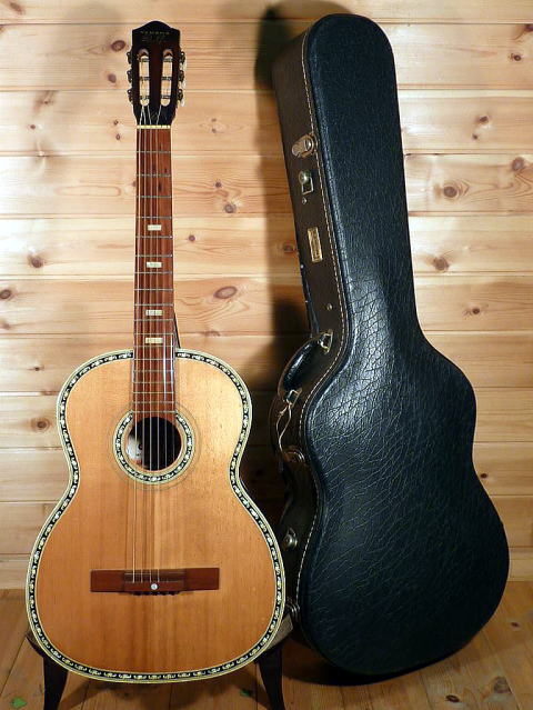 YAMAHA Dynamic Guitar No80 '